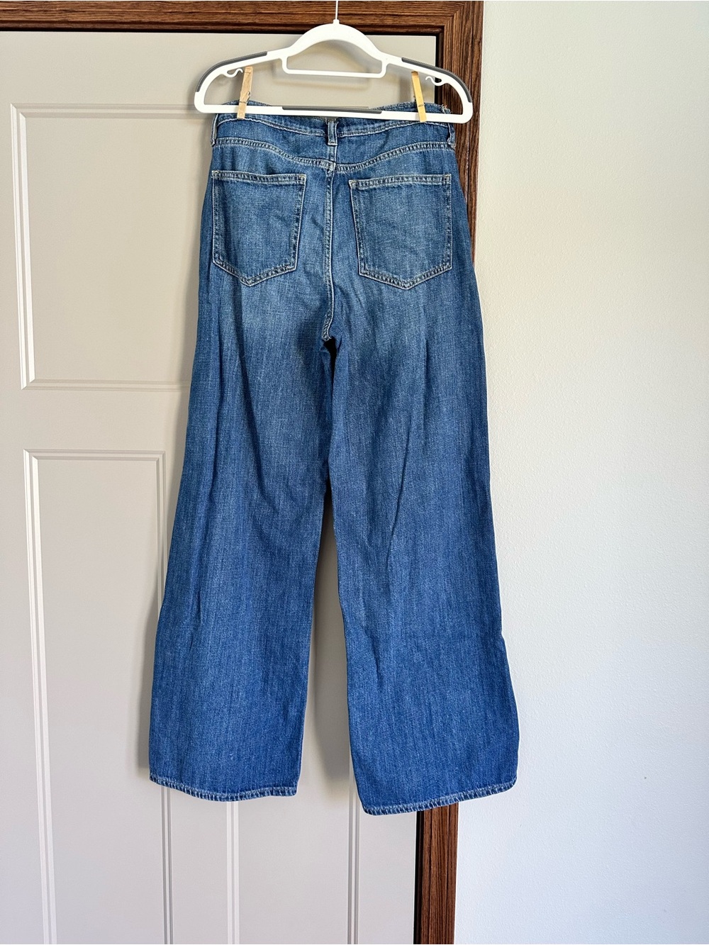 Gap Factory Women’s High-Rise Wide Leg Jeans in Medium Blue Wash size 6/28L - Picture 5 of 8